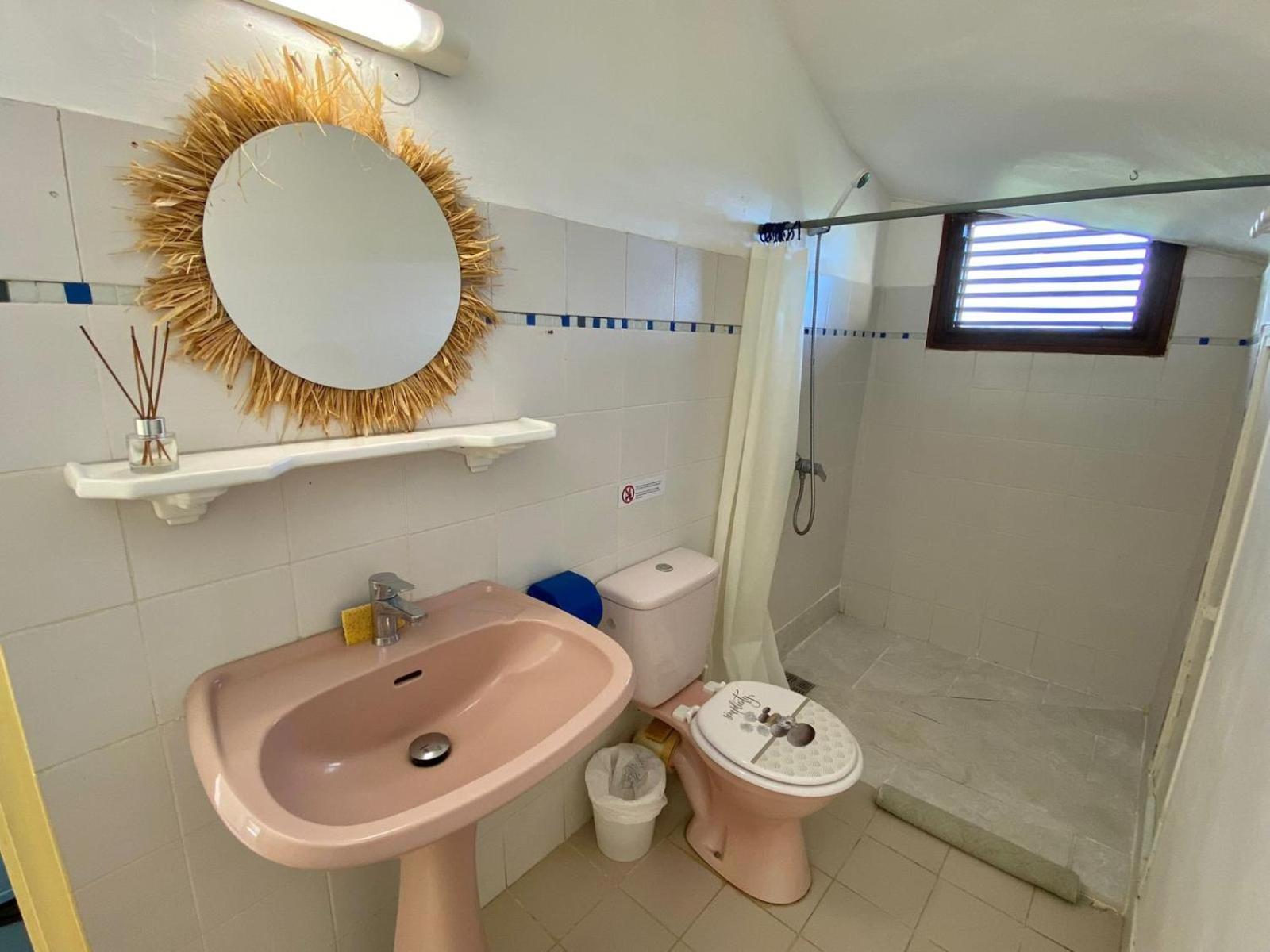 Top Hill Appartements لا ترينيت المظهر الخارجي الصورة